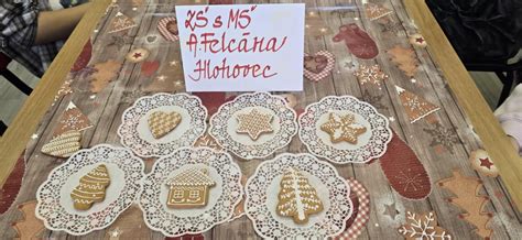 Zdobenie vianočných cupcakes