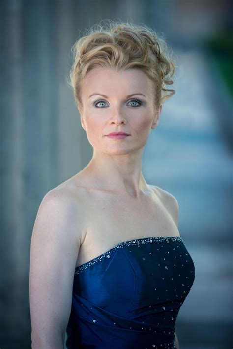 Jana Kurucová v inscenácii Rigoletto