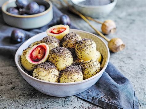 Fázy prípravy macesových knedličiek