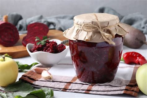 Ingrediencie na prípravu koláča z červenej repy