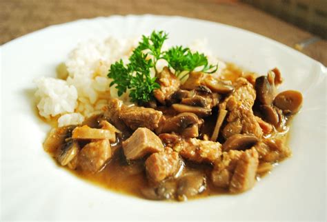 Bravčové mäso so šampiňónmi