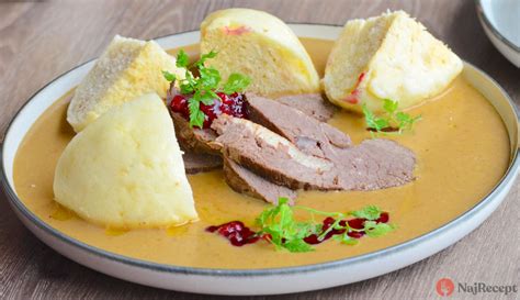 Detail omáčky sviečkovej