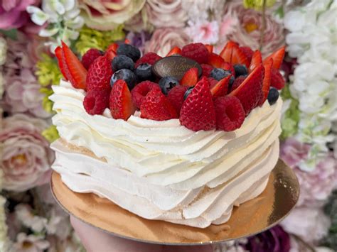 Zloženie torty Pavlova