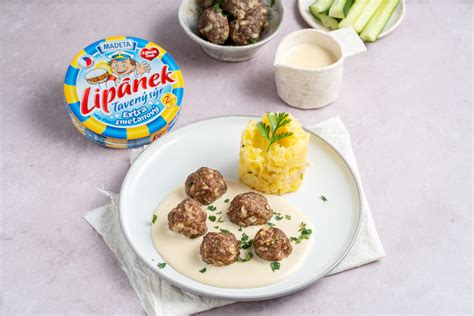Ingrediencie na syrovú omáčku