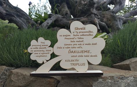 Drevené darčeky v tvare štvorlístka