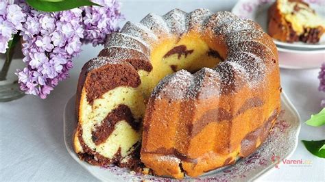 mramorová bábovka vo forme