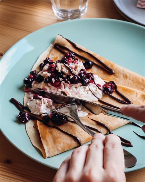 Pouličné palacinky v Petite Creperie