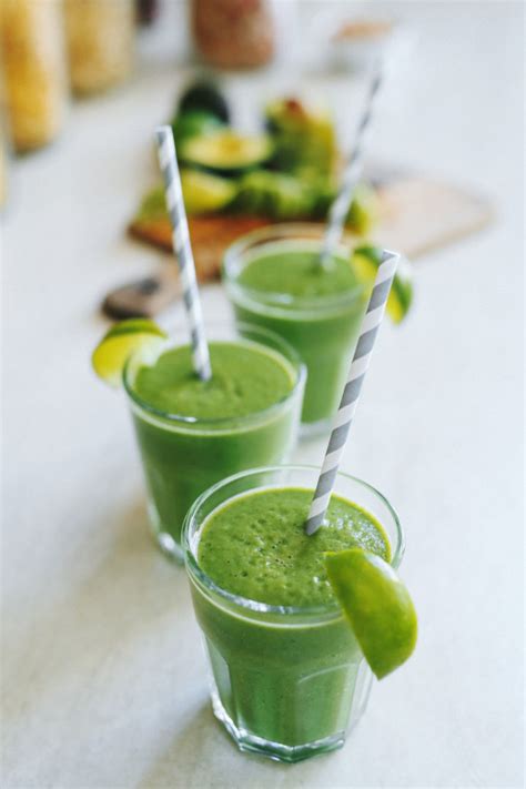 Zloženie špenátovo-uhorkového smoothie