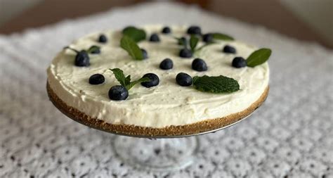 Nepečený cheesecake s ovocím