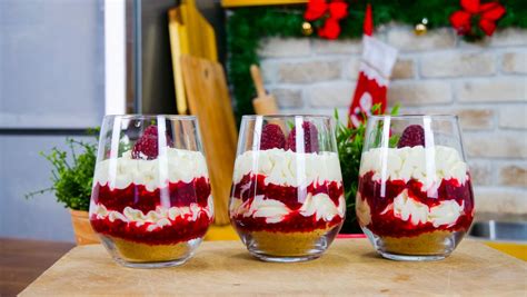 ombre torta s malinami a mascarpone krémom