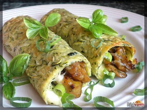 Cuketové vežičky plnené mäsom s bryndzou