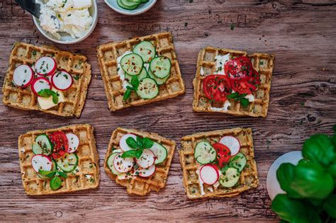 Cuketové wafle so šalátom
