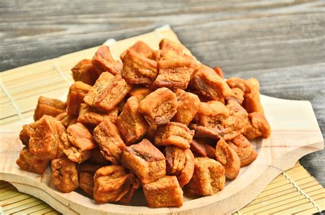 Domáce oškvarky a masť