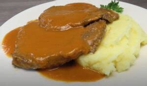 Hotové hovädzie rezne na prírodno