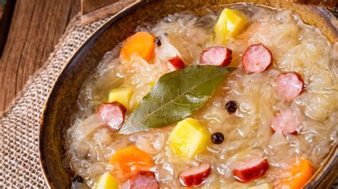 Suroviny na kapustovú polievku