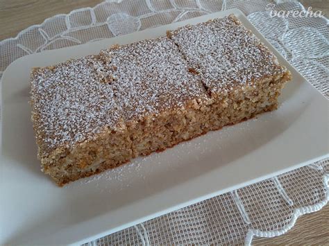 Výsledný orechový koláč