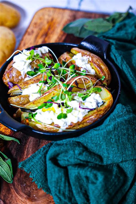 Fotografia pečených zemiakov s bylinkami