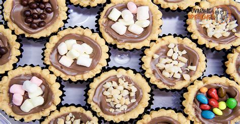 Koláž rôznych príležitostí, na ktoré sú vhodné tartaletky