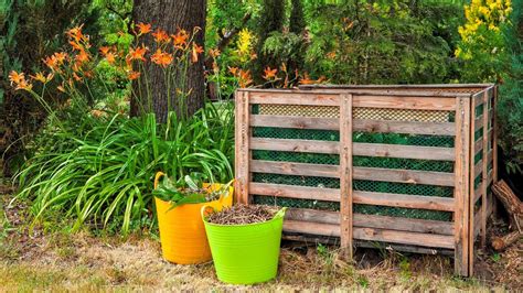 kompost a jeho aplikácia v záhrade