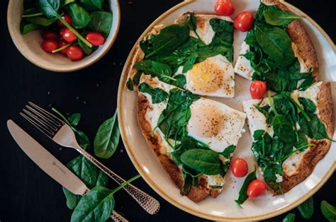 vajíčková pizza so špenátom