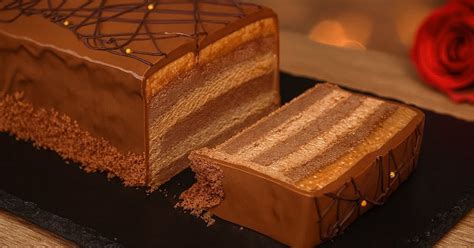 Detailná fotografia škoricového slimáka s polevou