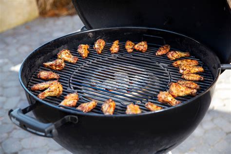 Druhy dreveného uhlia pre keramické grily