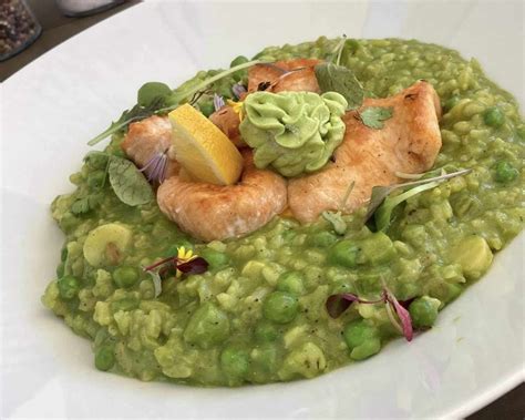 Krémové rizoto s hlivou ustricovou a špargľou