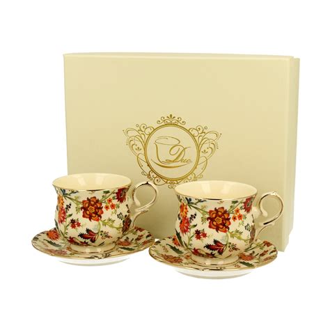 Štýlové porcelánové šálky na čaj