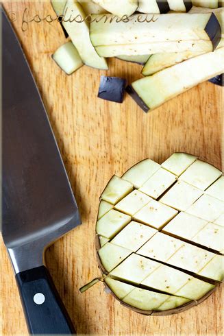 baklazan nakrajany na platy