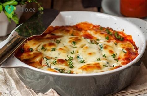 zapeceny baklazan s cesnakom