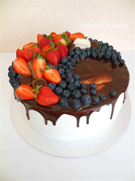 Príklad drip torty s čokoládovou polevou