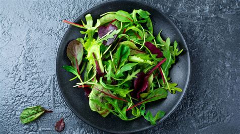 listová zelenina s obsahom kyseliny listovej