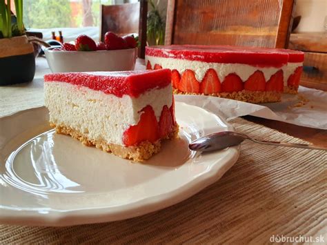 Rez nepečenej tvarohovo-jogurtovej torty