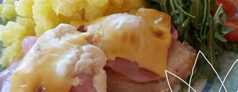 Bravčové karé s broskyňami, šunkou a syrom