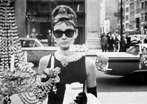Audrey Hepburn ako Holly Golightly