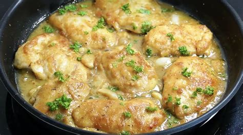 Kuracie prsia s citrónovo-bylinkovou omáčkou