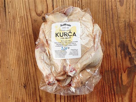 Kukuričné klasy a kurča
