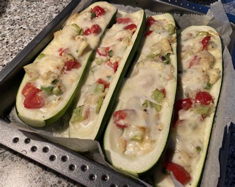 Zapečená plnená cuketa s mozzarellou