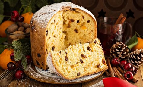 Taliansky vianočný koláč Panettone