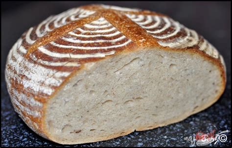 Hotový domáci kváskový chlieb