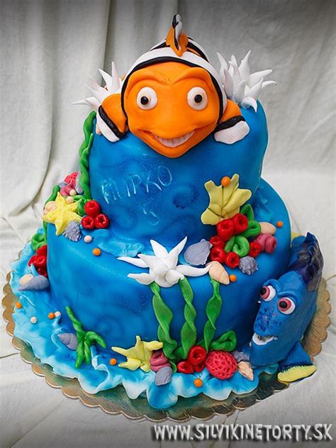 Príklad zdobenia torty s motívom Hľadá sa Dory