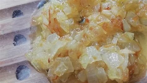 Orestovaná cibuľa do zlatista