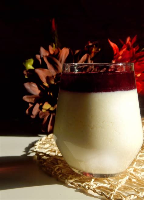 príprava panna cotty z kokosového mlieka