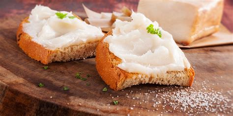 Bravčová masť hydratuje a regeneruje pokožku