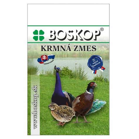 Mladé kuriatka v teplej odchovni