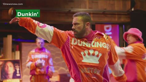 reklama Dunkin' Donuts s policajnou naháňačkou