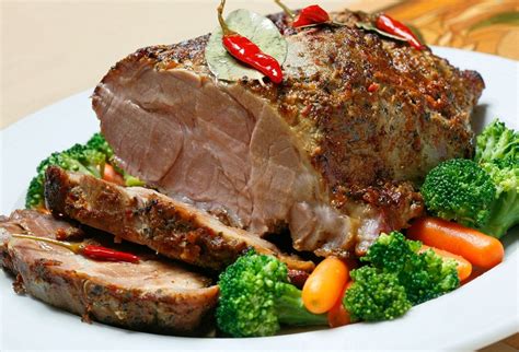 Pečená bravčová krkovička s kosťou