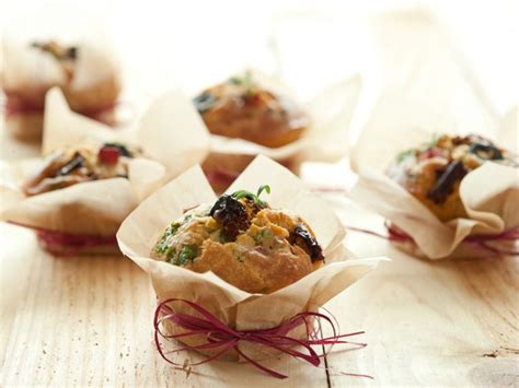 Muffiny so slaninou a olivami