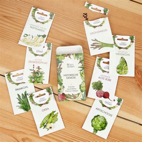 Ilustrácia rôznych druhov zaváraných uhoriek a zeleniny