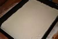 Schéma prípravy cesta, tvarohovej náplne a posýpky